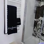Casa Do Pato 2 *